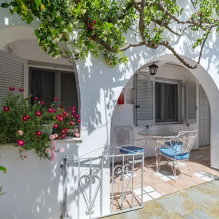 Arni Andros - αρνη Apartment