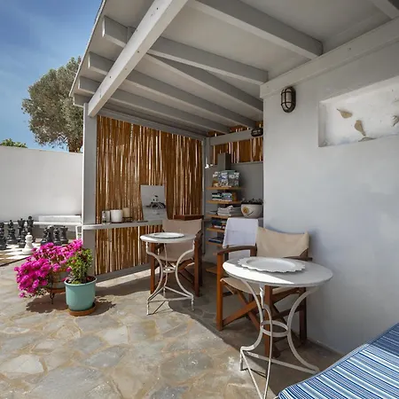 Arni Andros - αρνη Apartment Batsi (Andros)