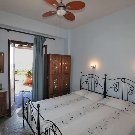 Apartman Arni Andros - αρνη Bací