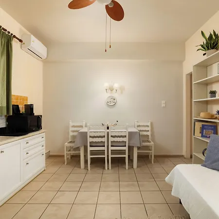 Arni Andros - αρνη Apartamento