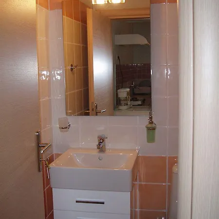 Arni Andros - αρνη Apartment
