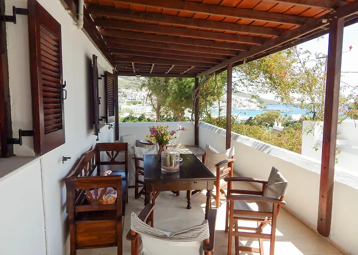 Arni Andros - αρνη Mpatsi